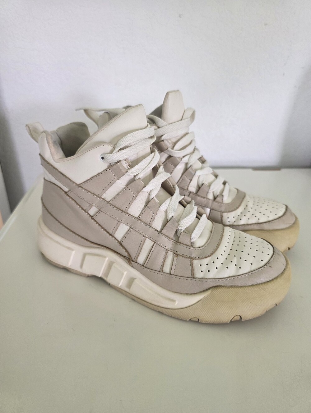 Zara White and Taupe/Beige Leather High-Top Sneakers